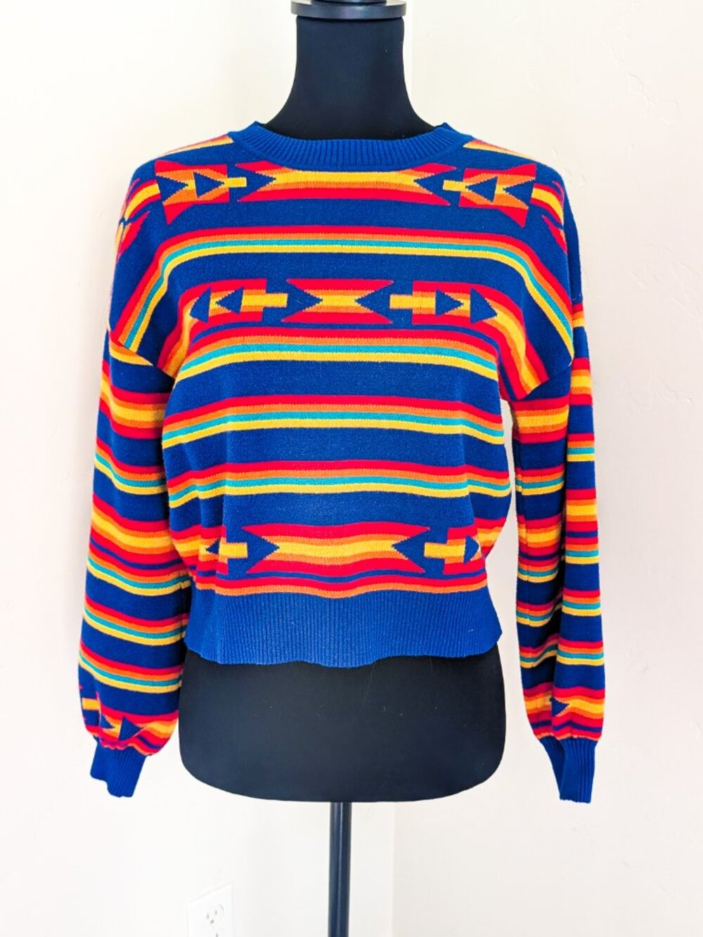 Aztec Geometric Stripe Cropped Sweater - Size S